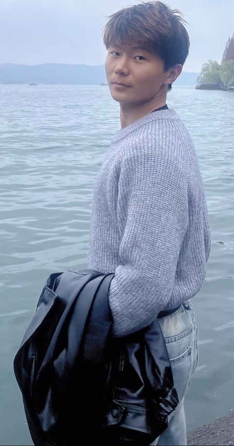 湖边回眸